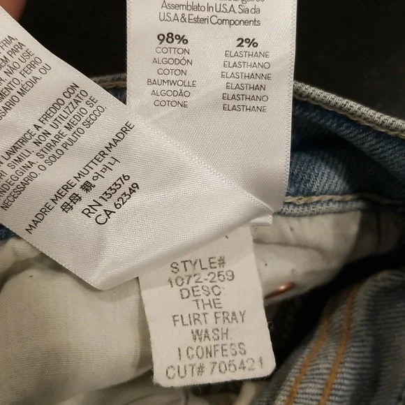 💕MOTHER SUPERIOR💕 The Flirt Fray Jeans ~ I Confess 25 NWOT